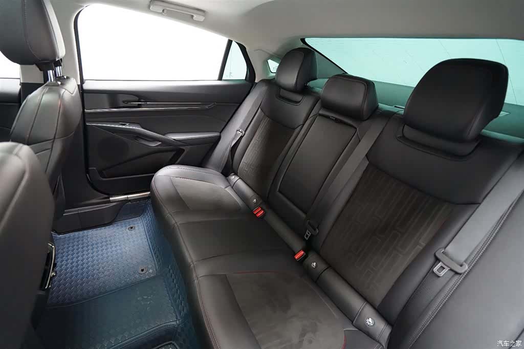 Ford Mondeo, 2024 14
