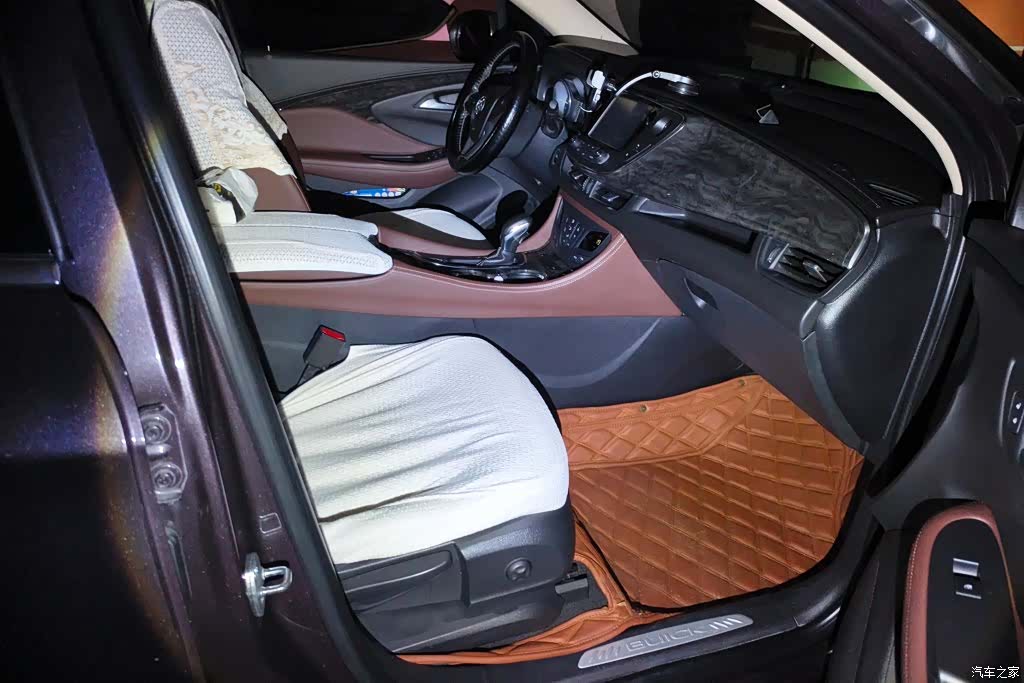 Buick Envision Plus, 2016 8