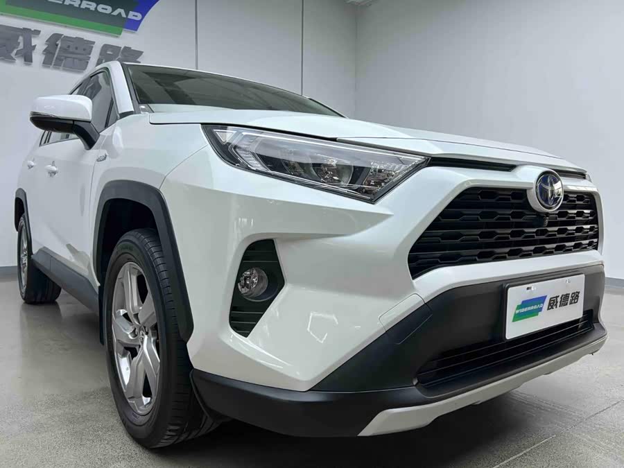 Toyota RAV4 2023, фото 5