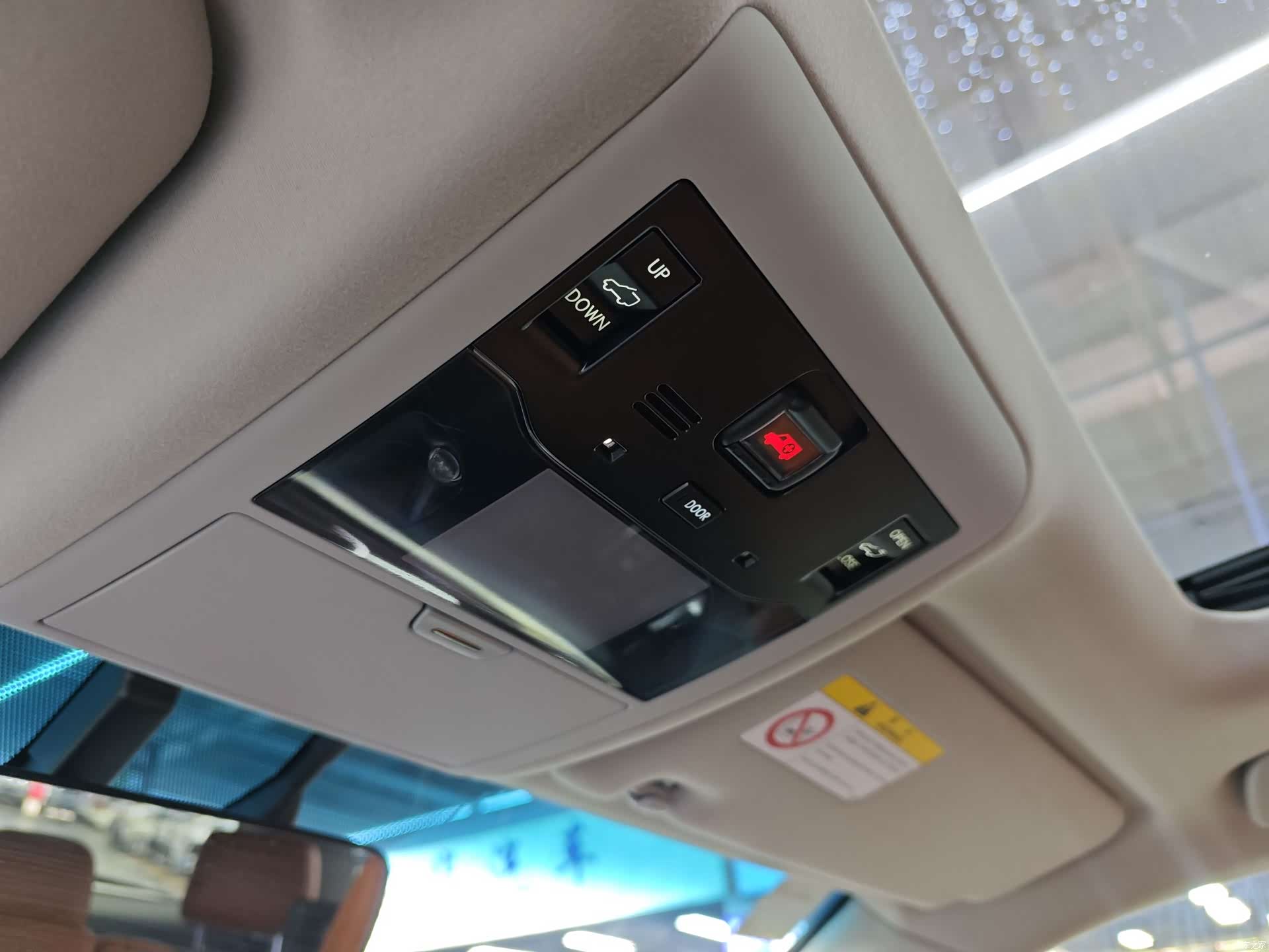 Lexus LX, 2016 24