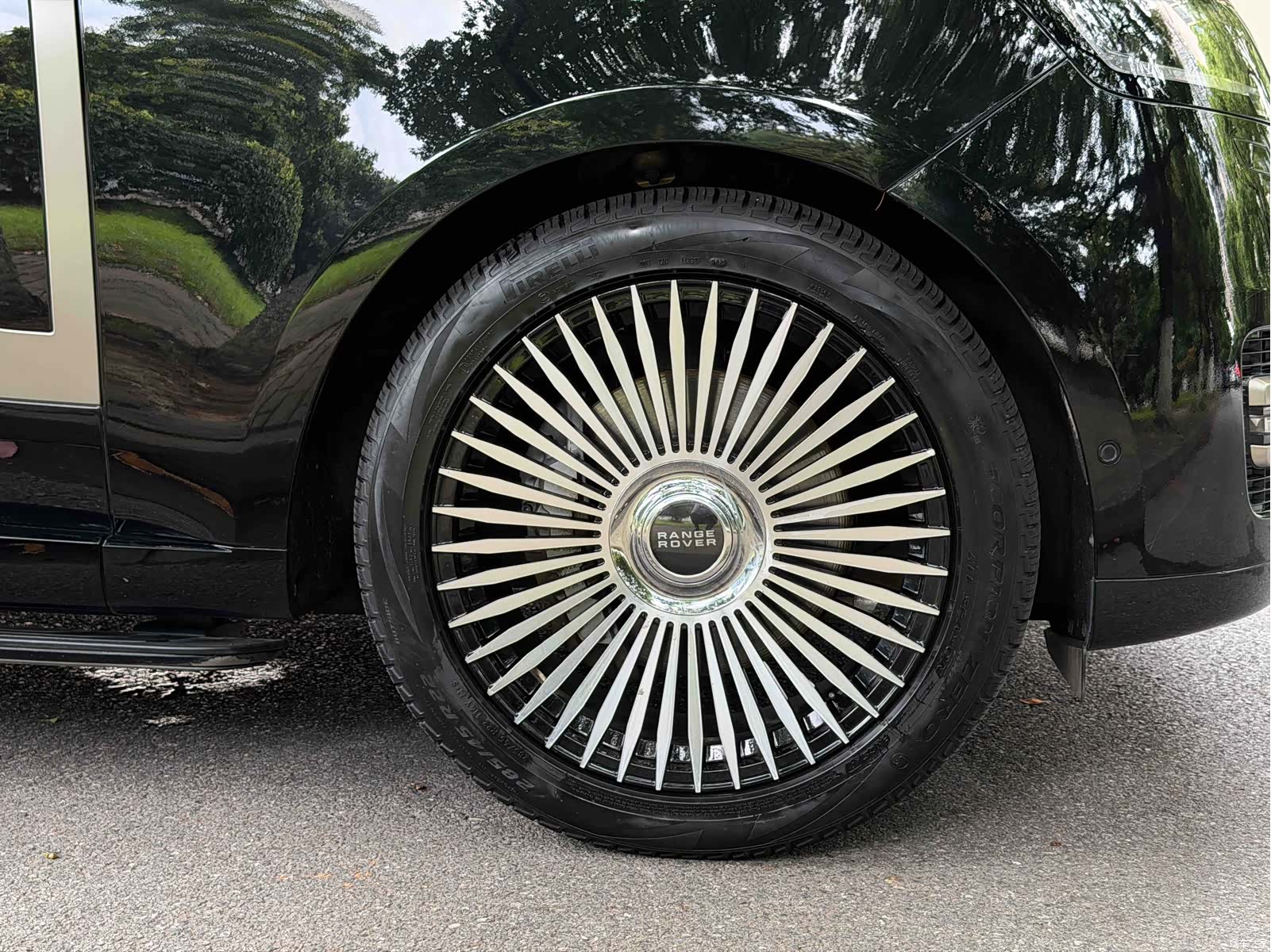 Land Rover Range Rover, 2023 24
