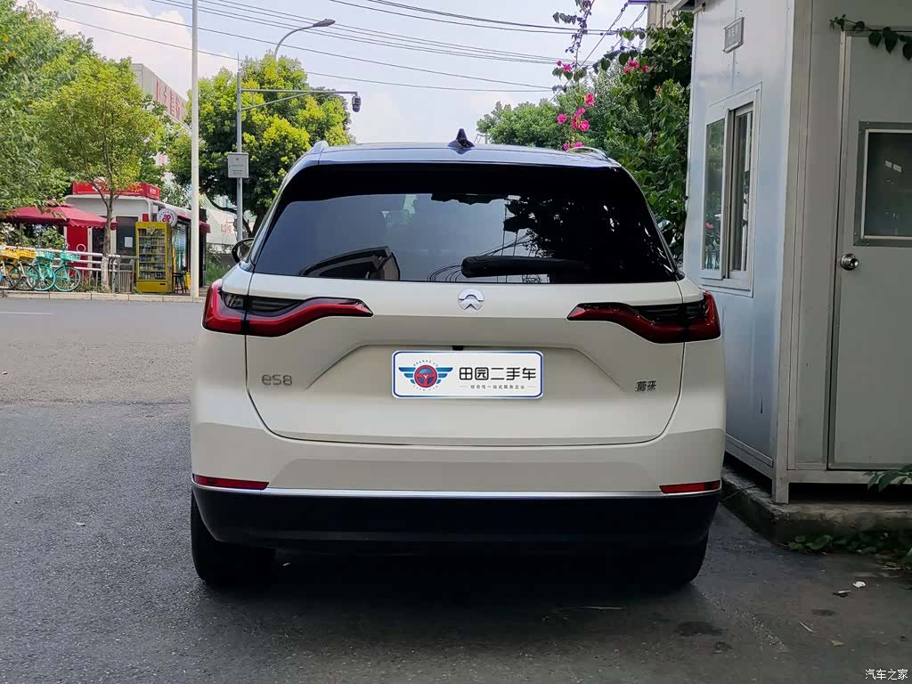 NIO ES8, 2022 все фото