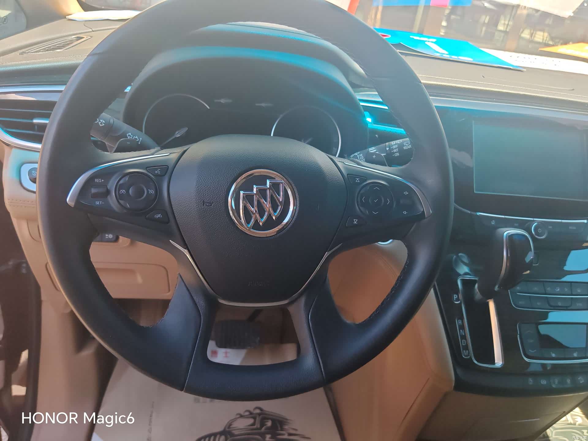 Buick GL8, 2017 12