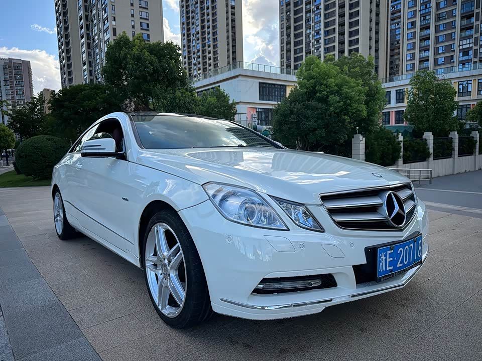 Mercedes-Benz E-class Mercedes-Benz E-class