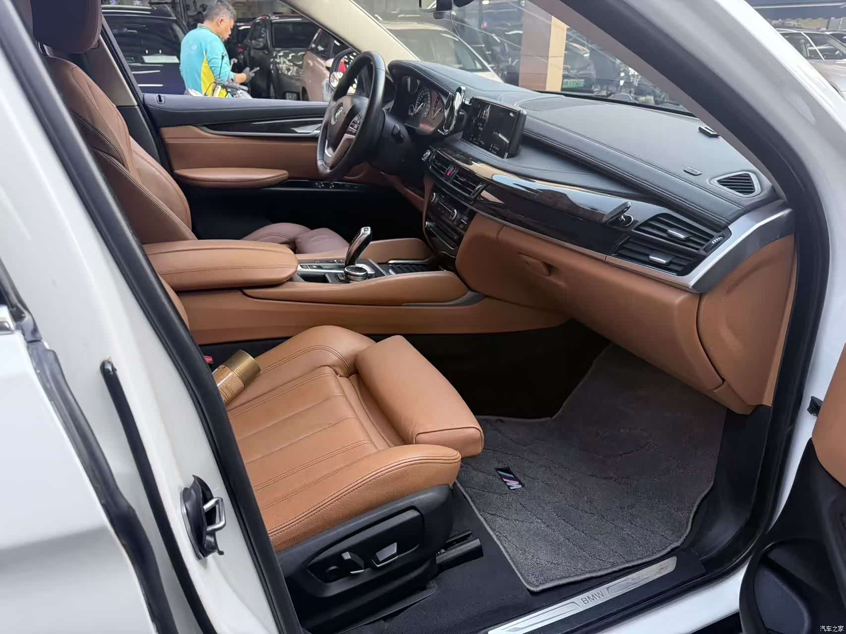 BMW X6, 2017 6
