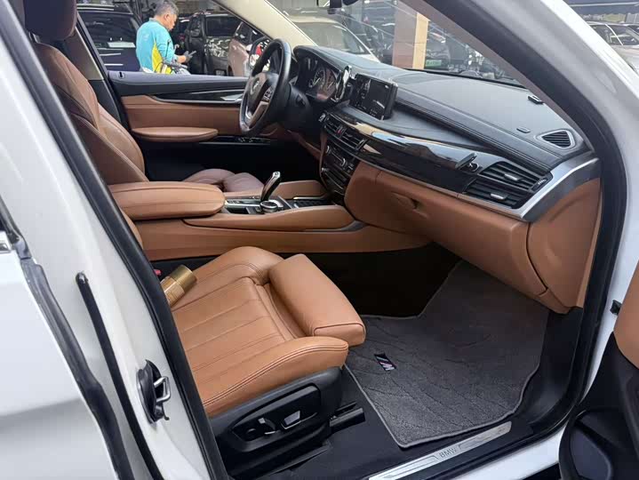 BMW X6 2015 xDrive28i