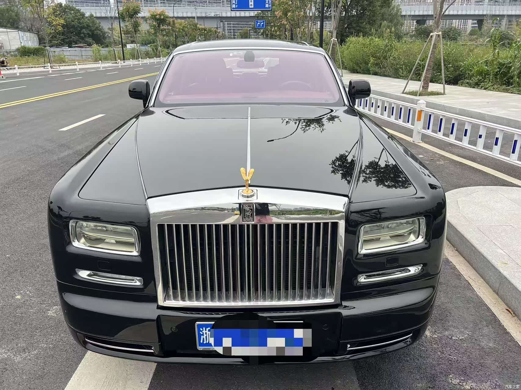 Rolls-Royce Phantom