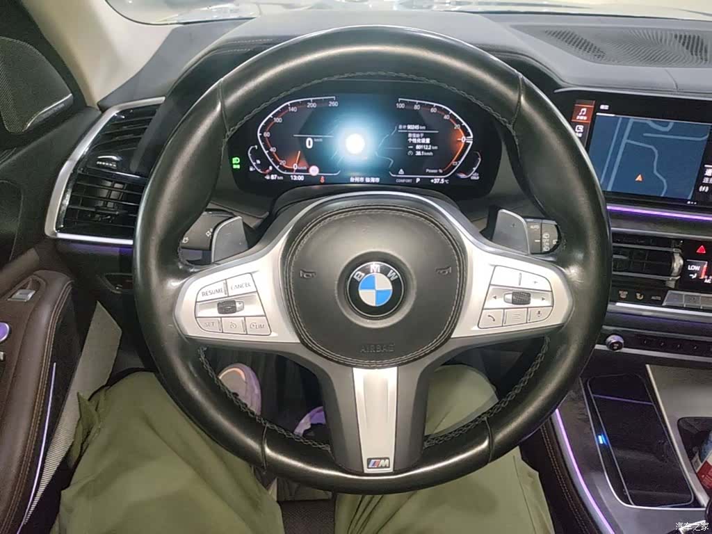 BMW X5, 2022 11