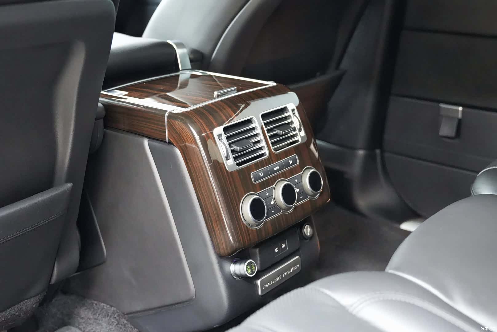 Land Rover Range Rover, 2017 16