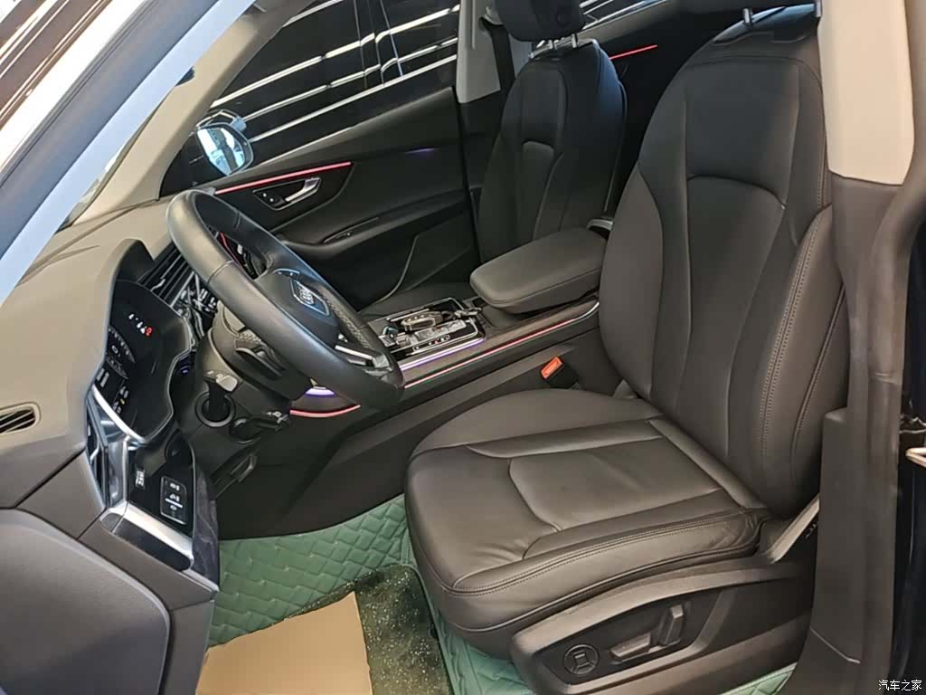 Audi Q8, 2021 15