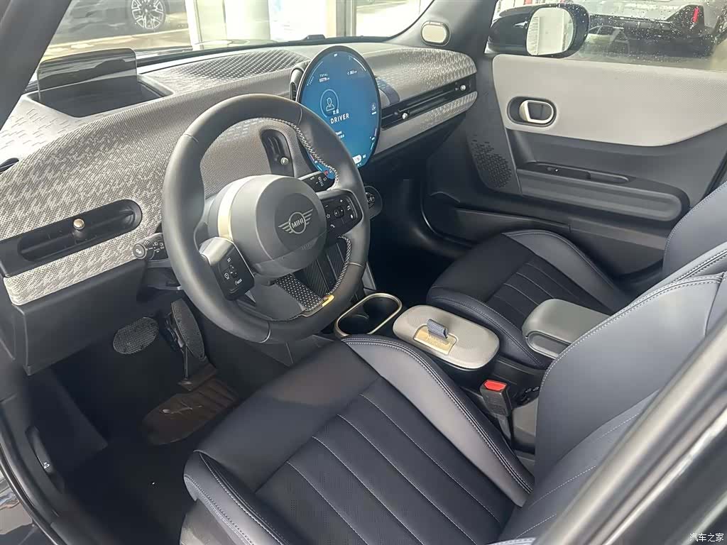Mini Cooper, 2024 9