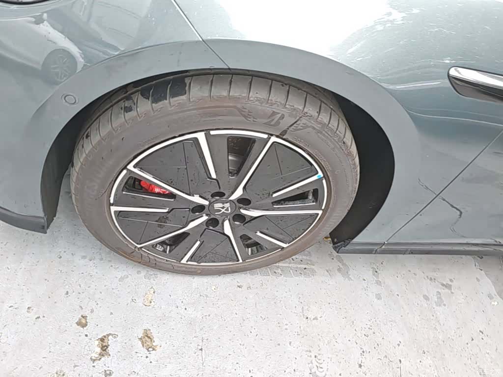 BYD Han, 2025 23