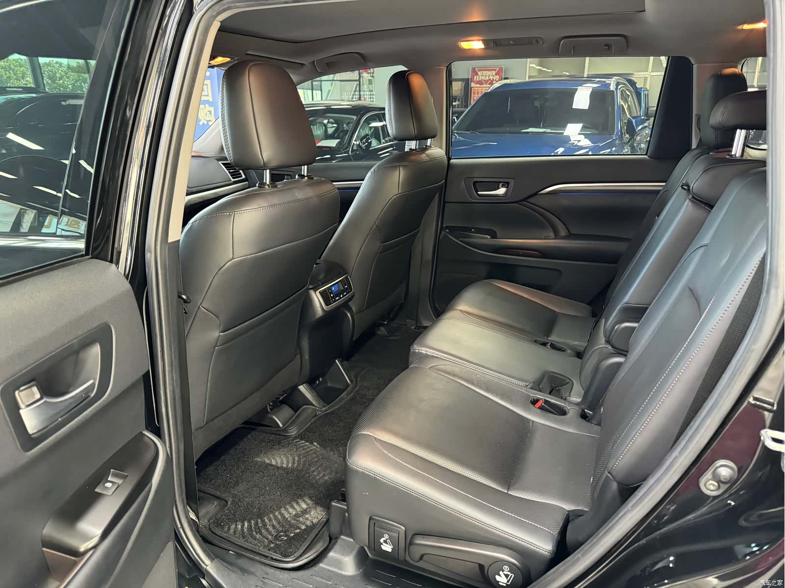 Toyota Highlander, 2020 все фото