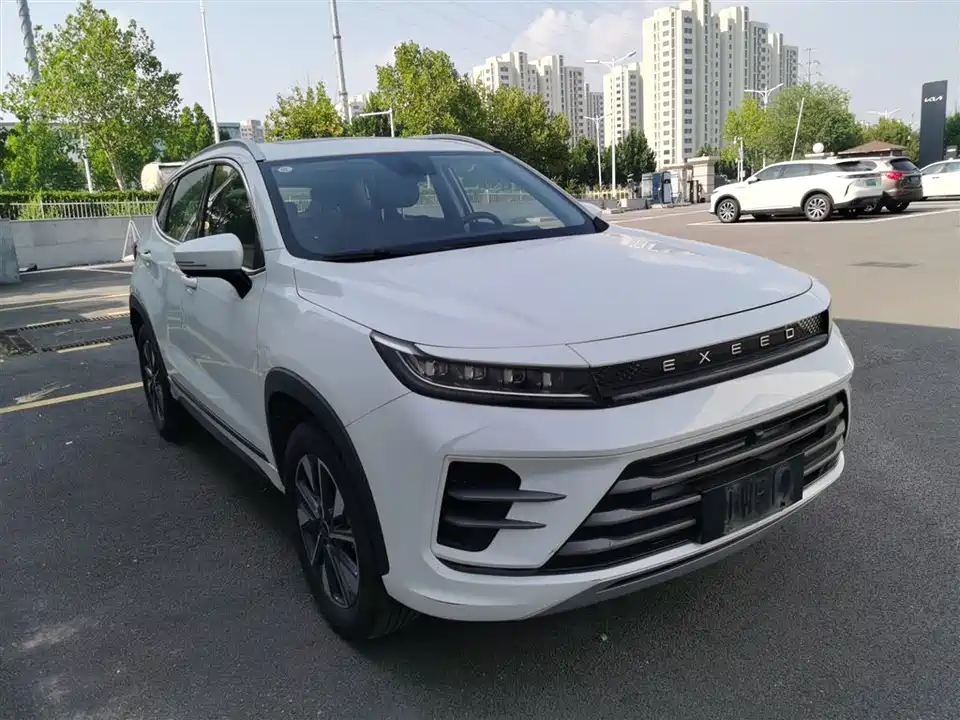 Exeed Chasing the wind