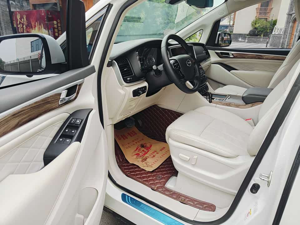 Trumpchi Trumpchi M8