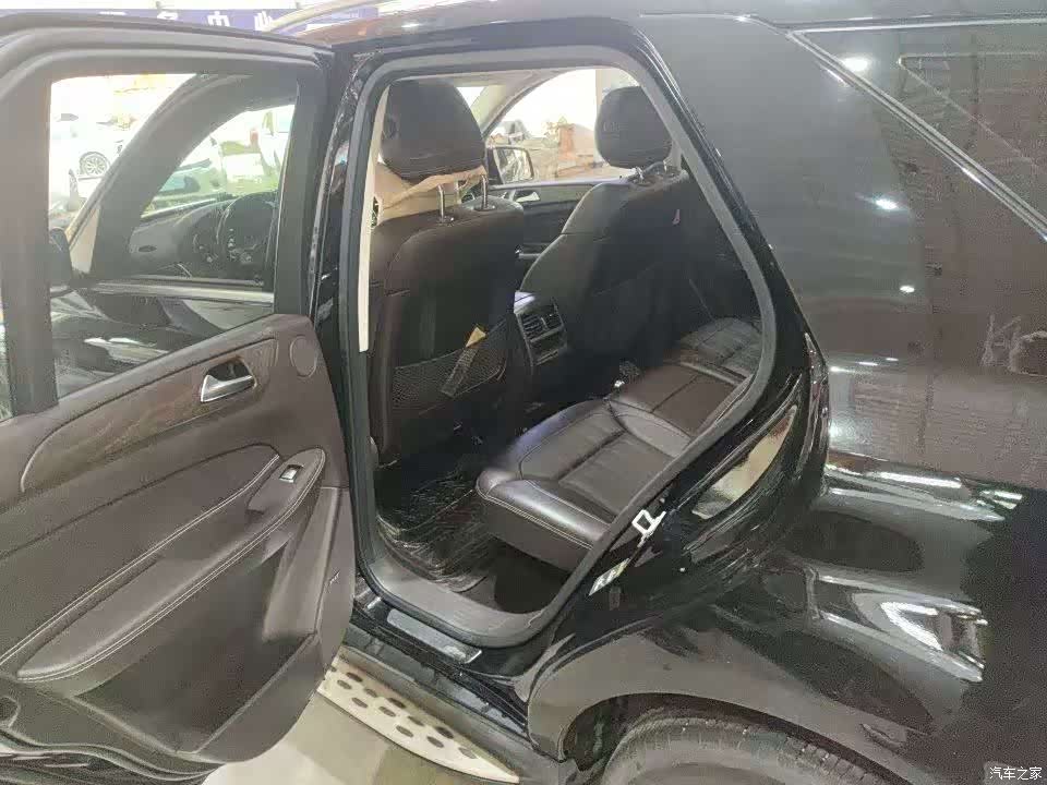 Mercedes-Benz GLE, 2016 3