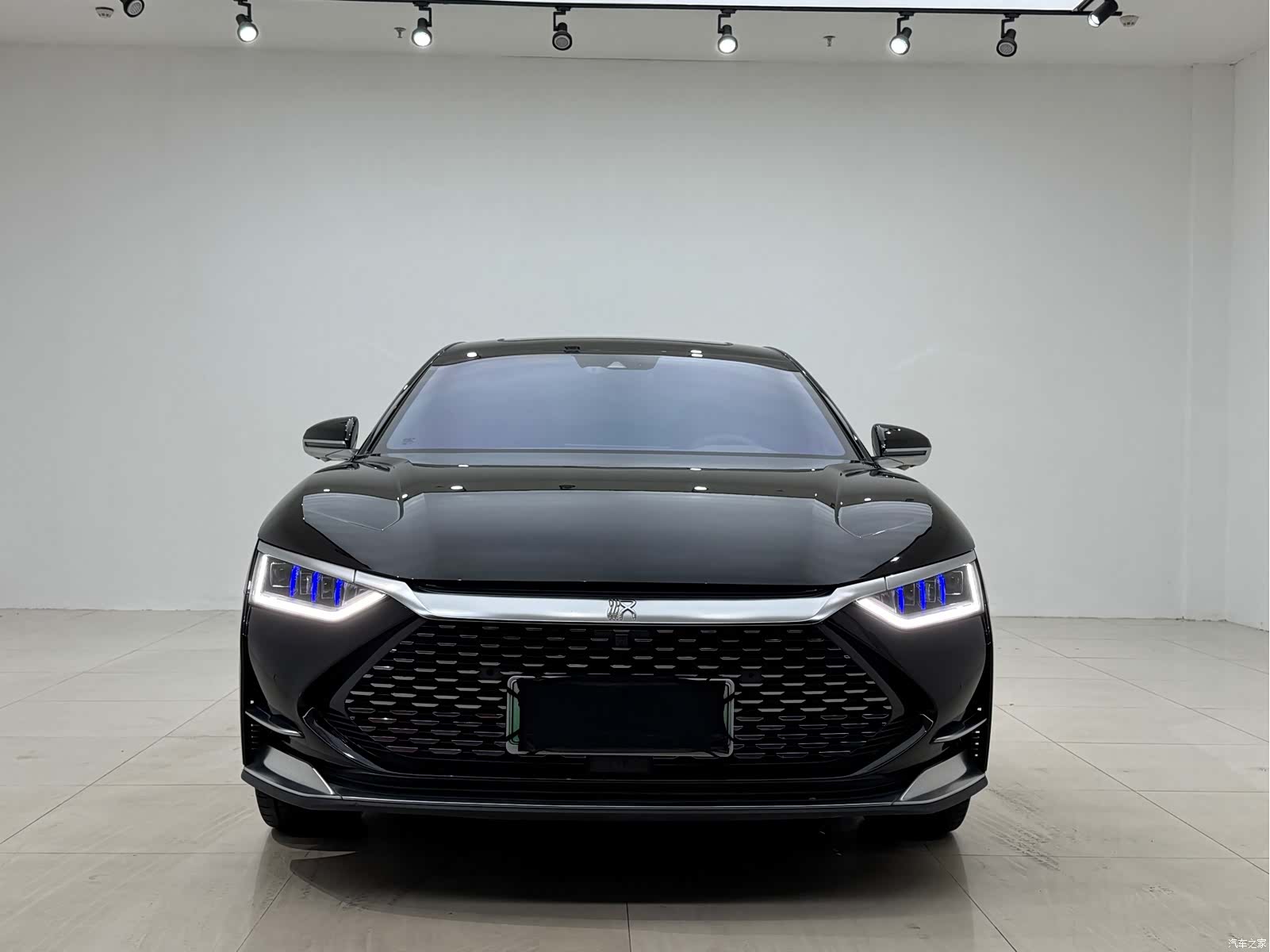 BYD Han, 2021 2