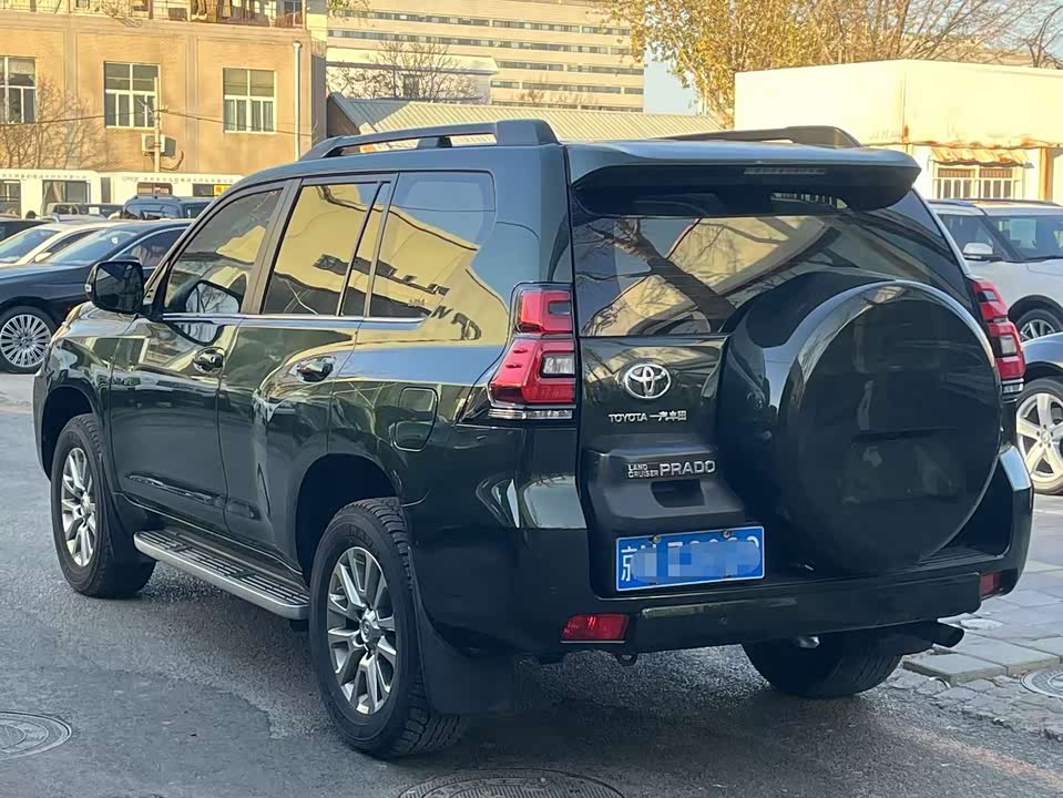Toyota Prado
