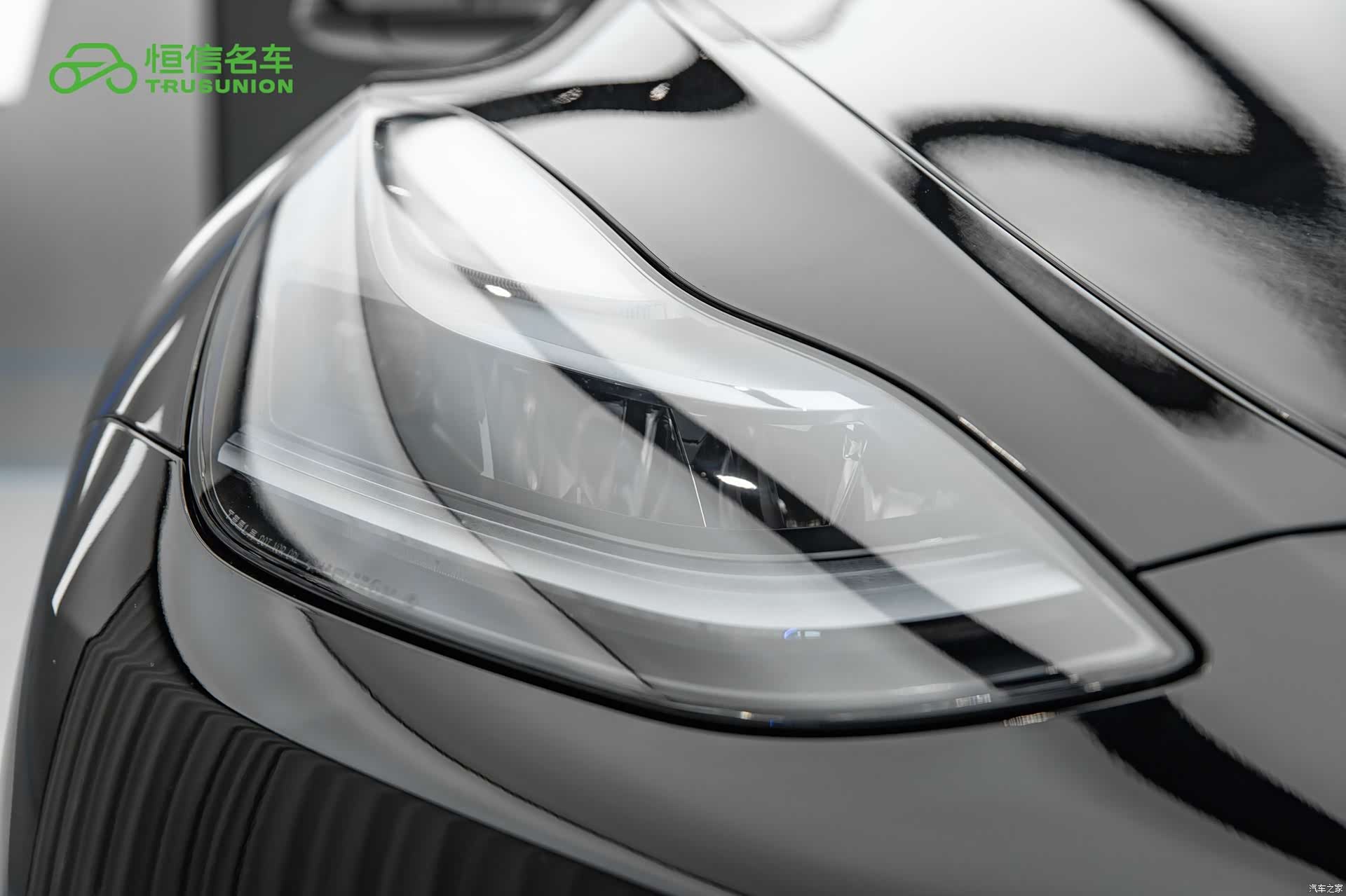 Tesla Model Y, 2023 10