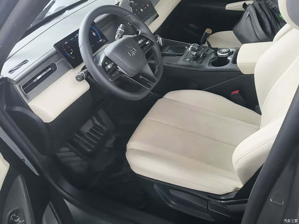BYD Qin, 2025 15
