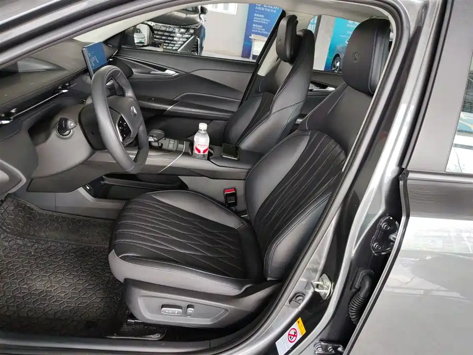 Changan A05