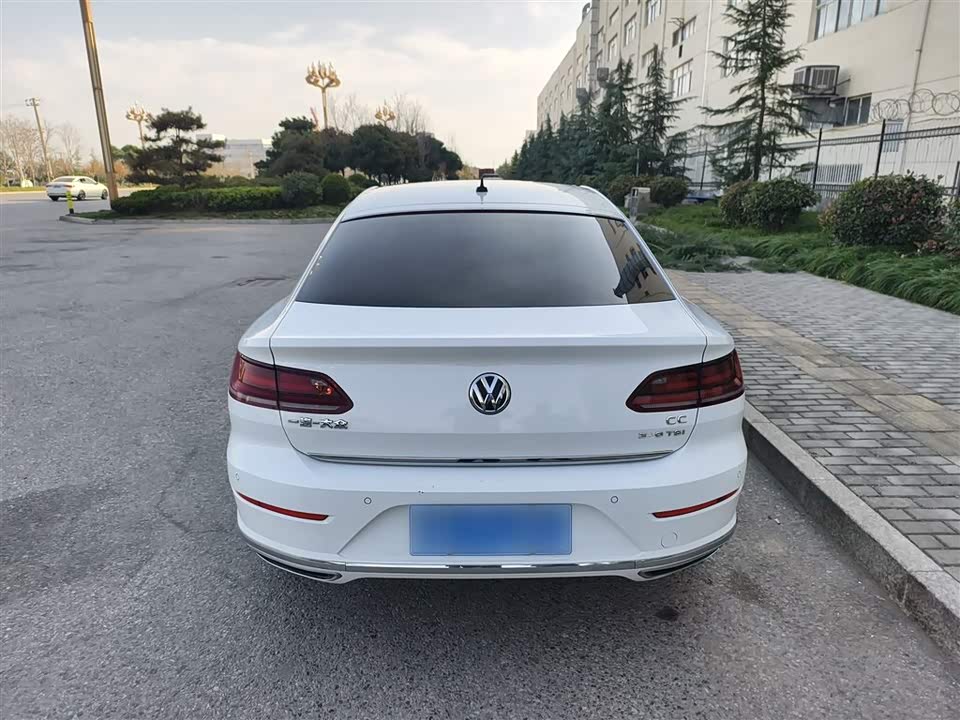 Volkswagen CC