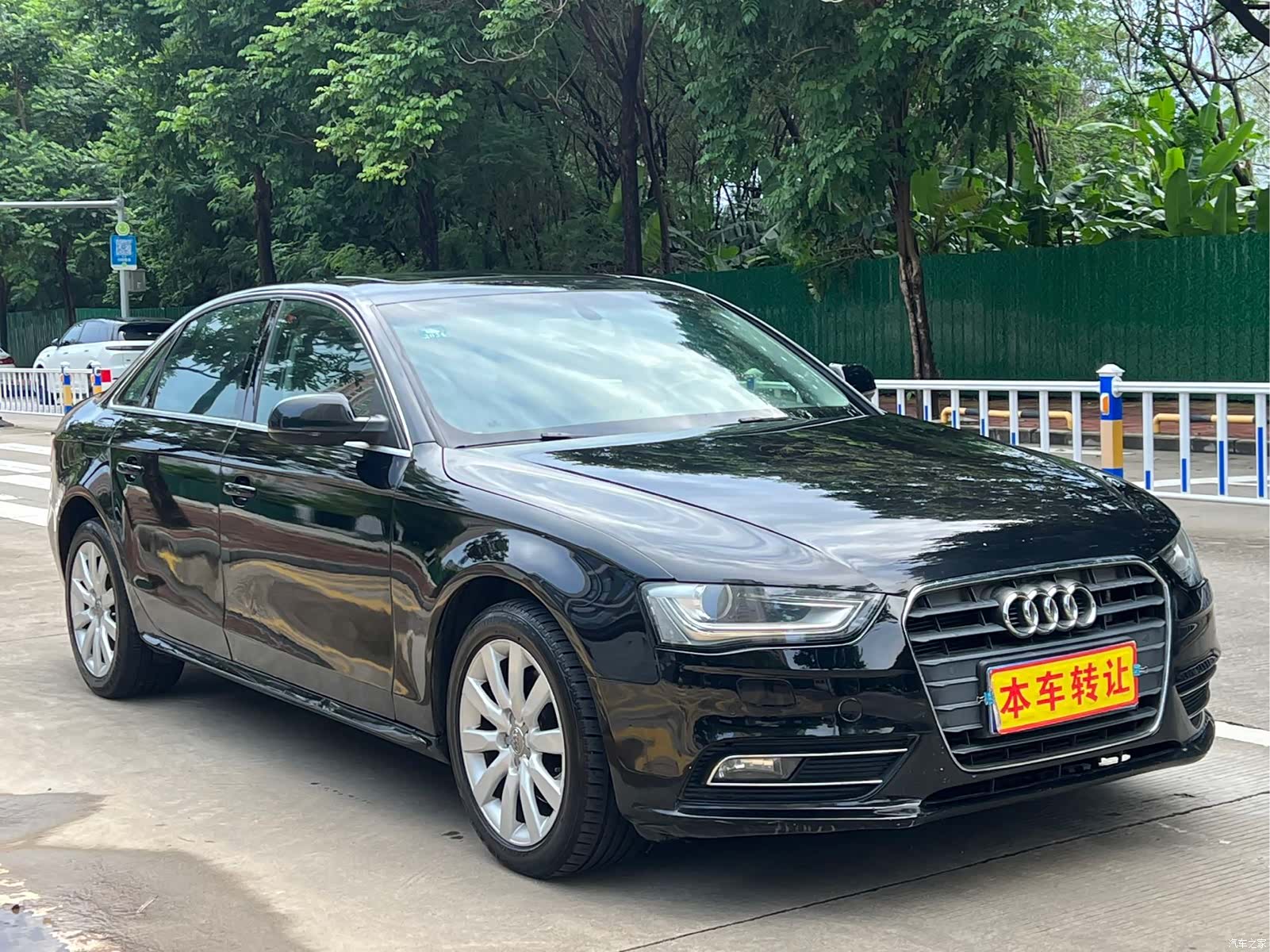Audi A4L, 2013 3