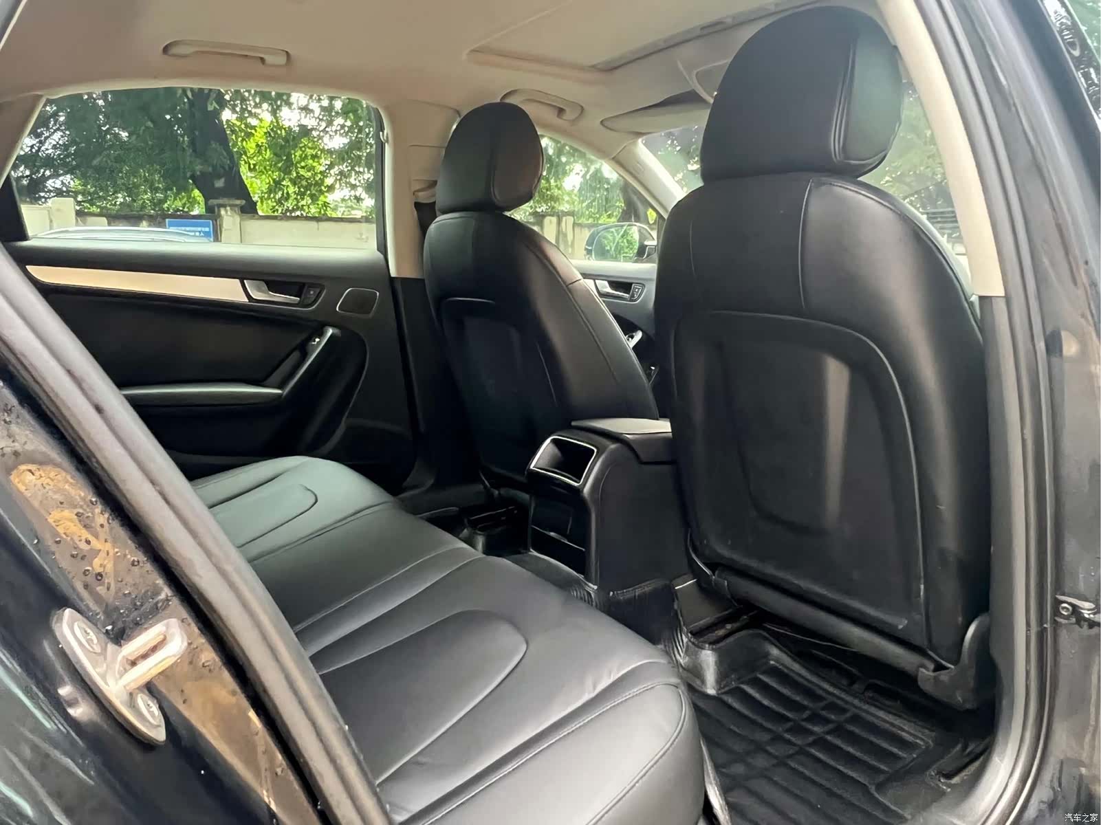 Audi A4L, 2013 11