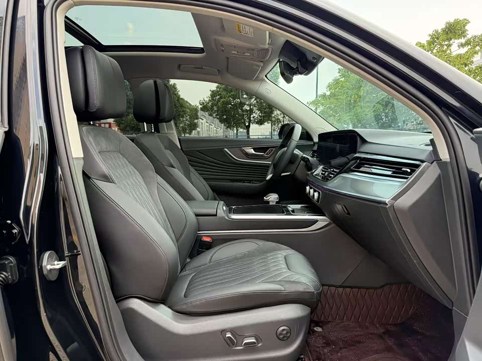 Hongqi HS5 Hongqi HS5