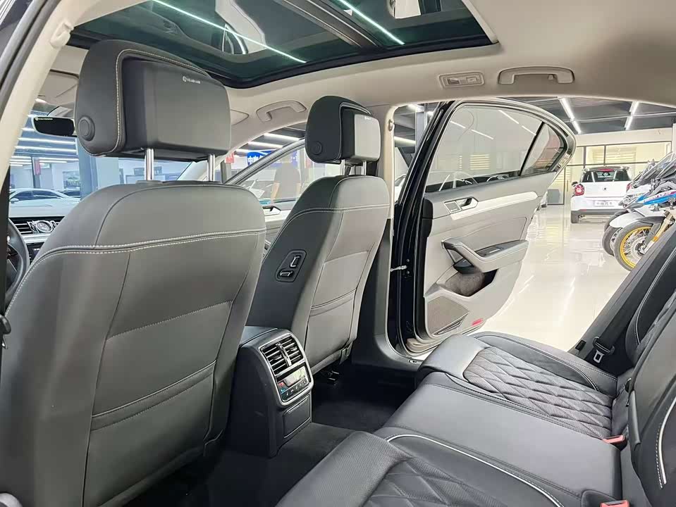 Volkswagen Magotan GTE