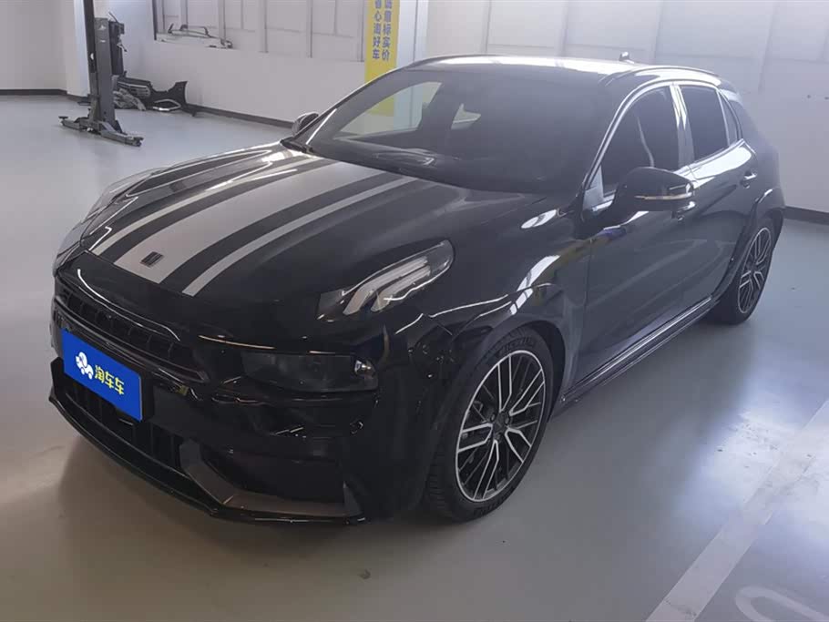 Lynk & Co 02 Hatchback