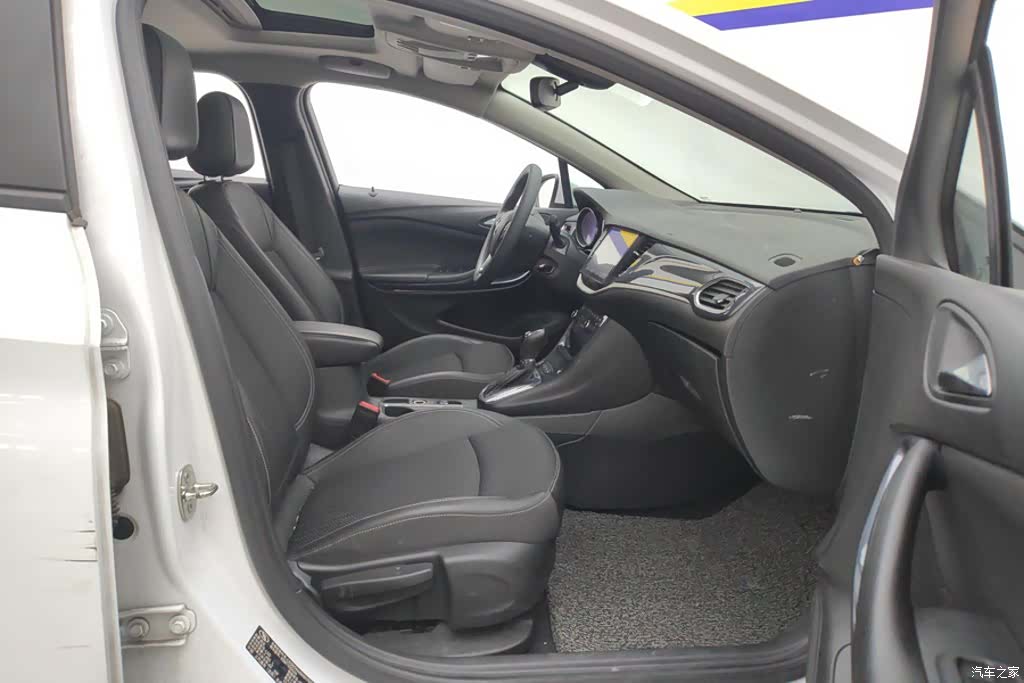 Buick Verano, 2018 8