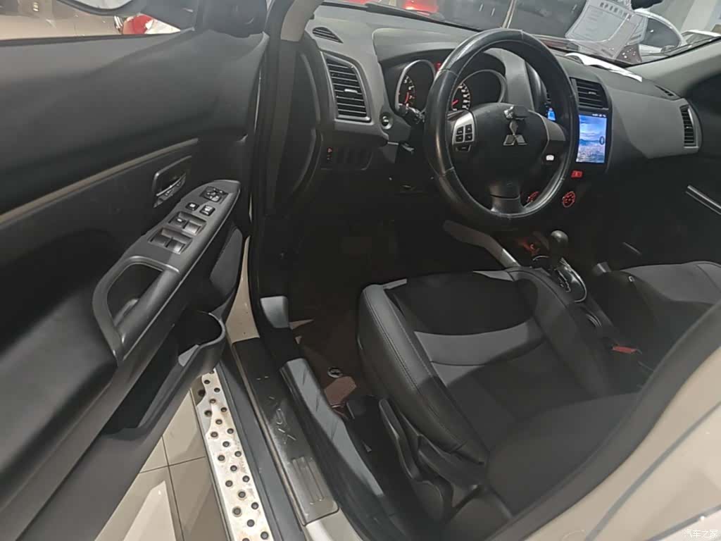 Mitsubishi ASX, 2015 12
