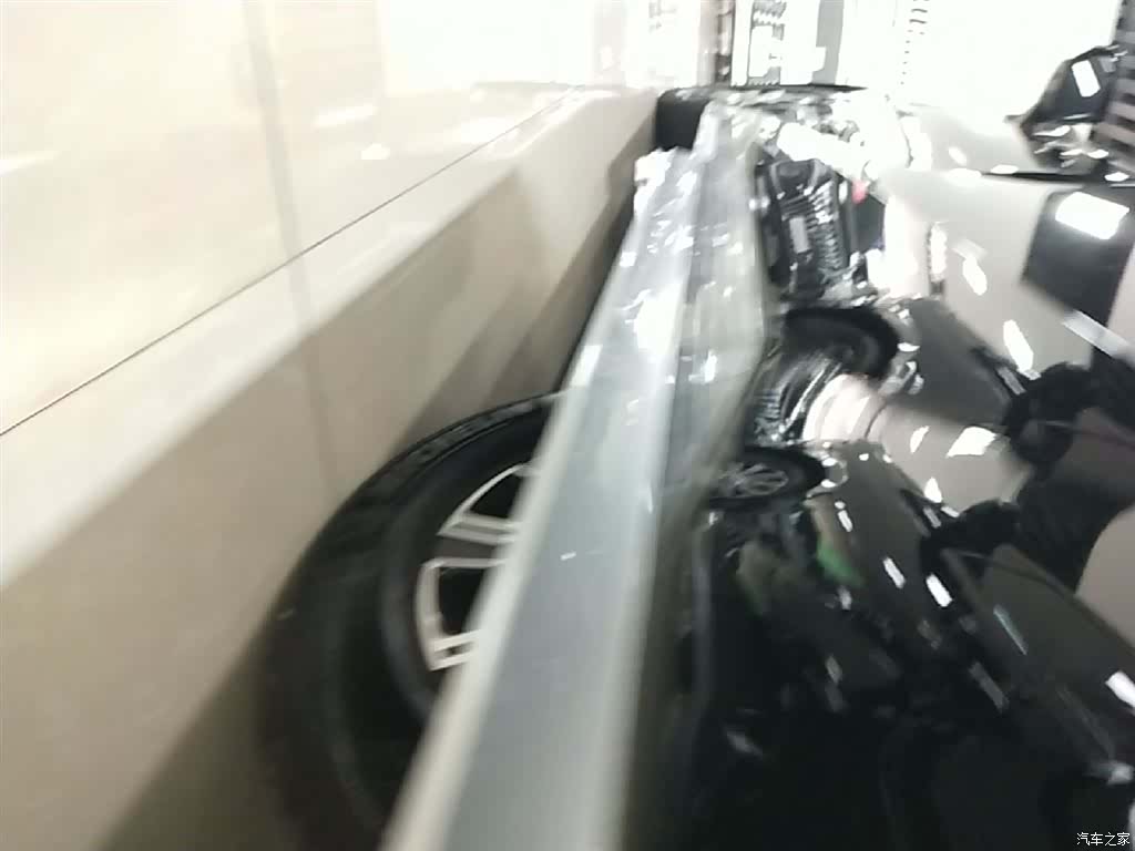Trumpchi E9, 2024 22