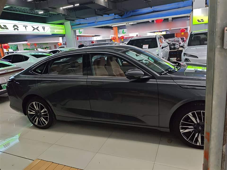 Changan A05
