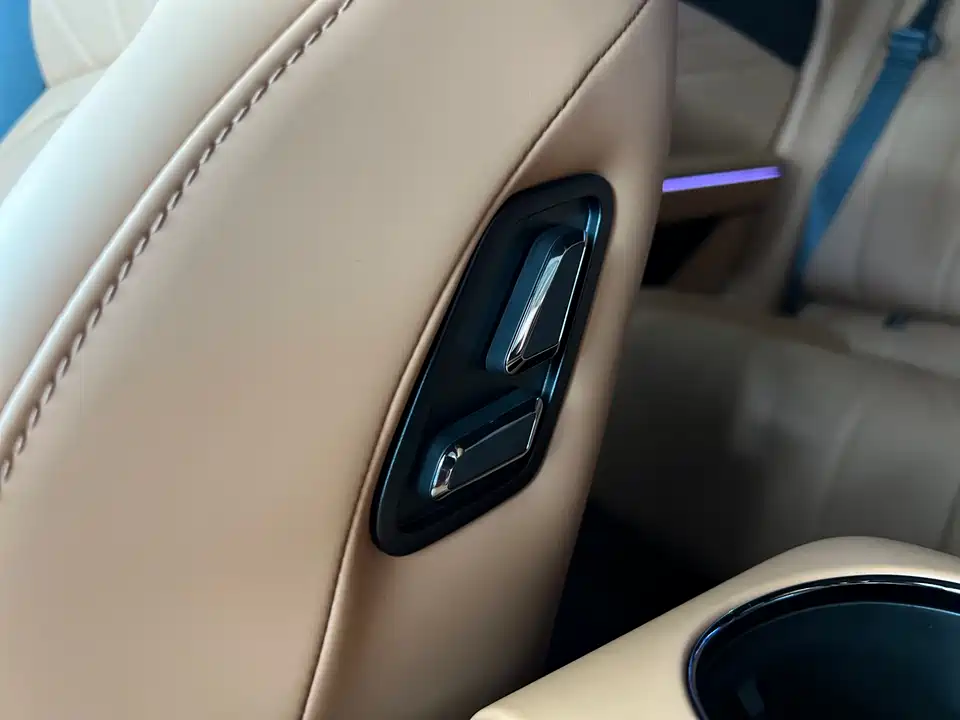 Geely Galaxy Galaxy Sparkle 8