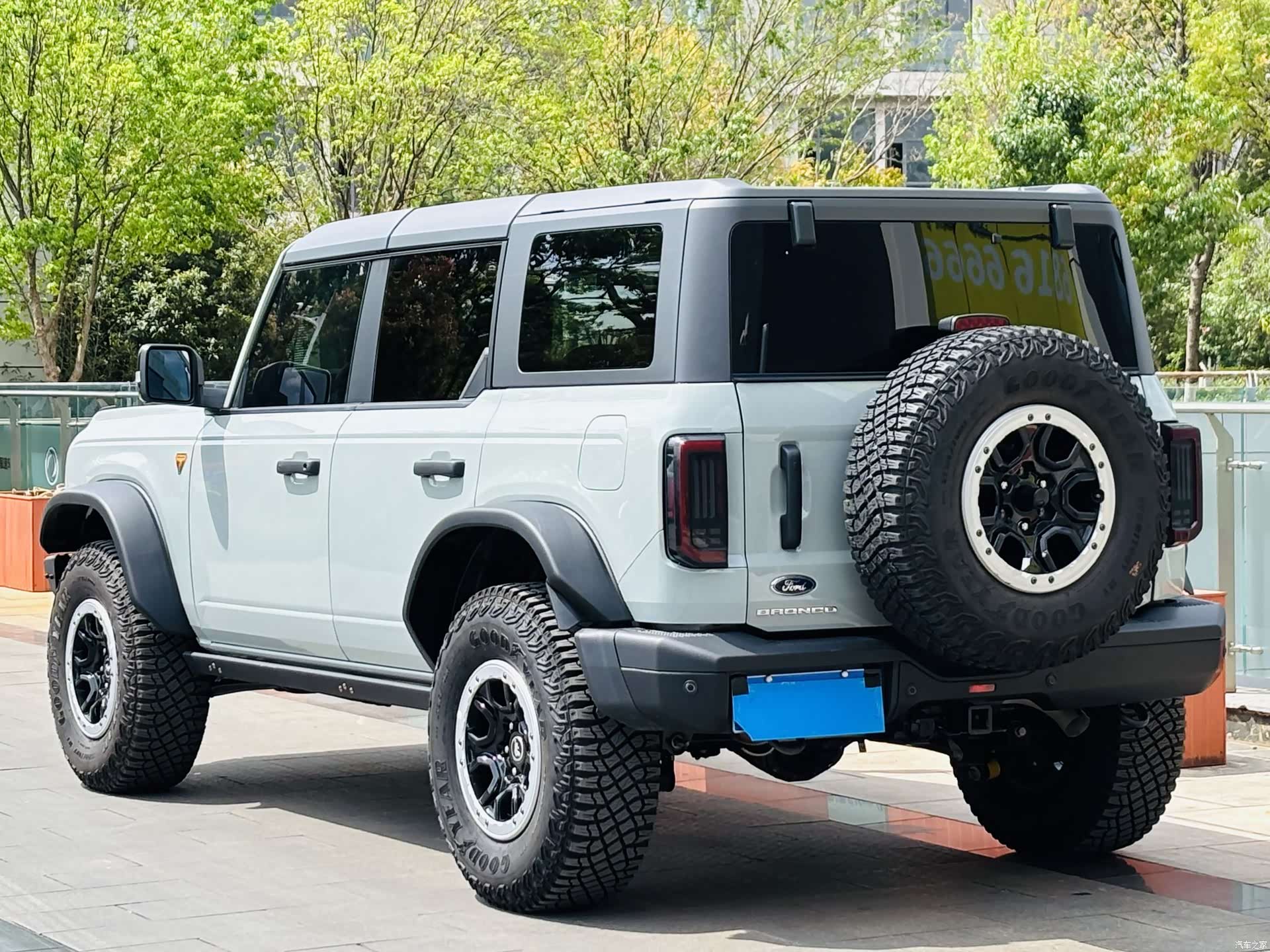 Ford Bronco, 2024 4