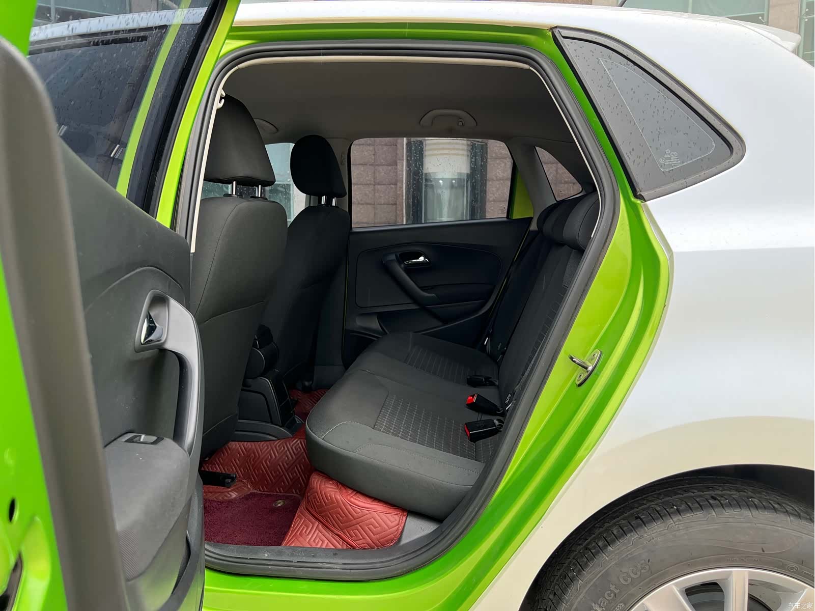 Volkswagen Polo, 2015 17