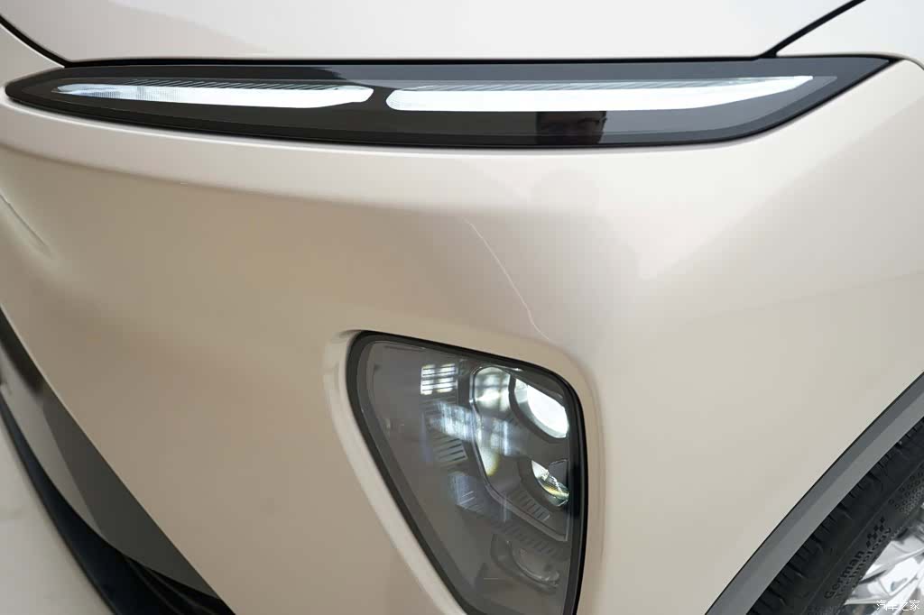 NIO ES8, 2024 15