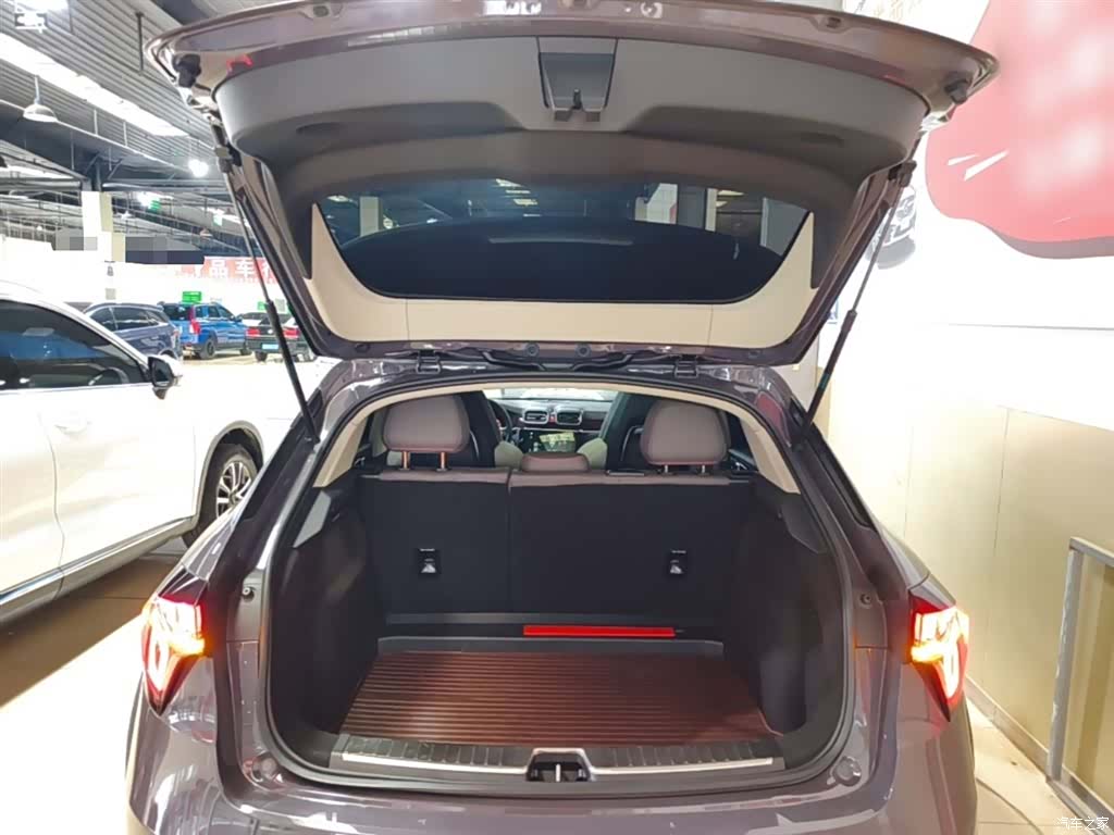 Lynk & Co 02, 2021 19