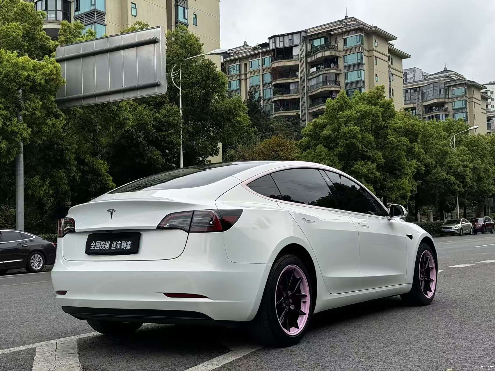 Tesla Model 3, 2021 все фото