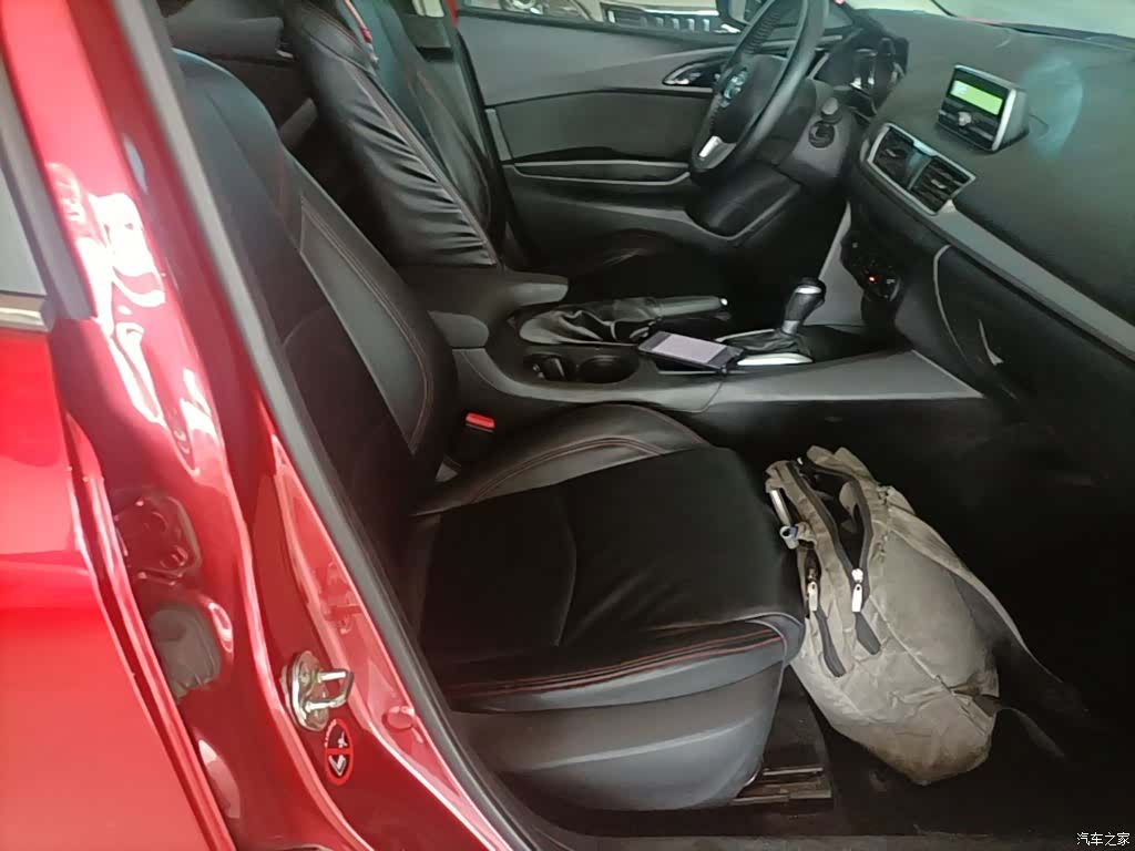 Mazda Mazda3, 2016 25