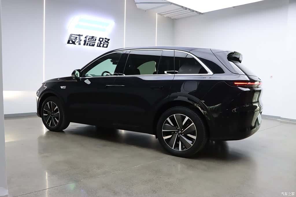 Li Auto L6, 2026 4