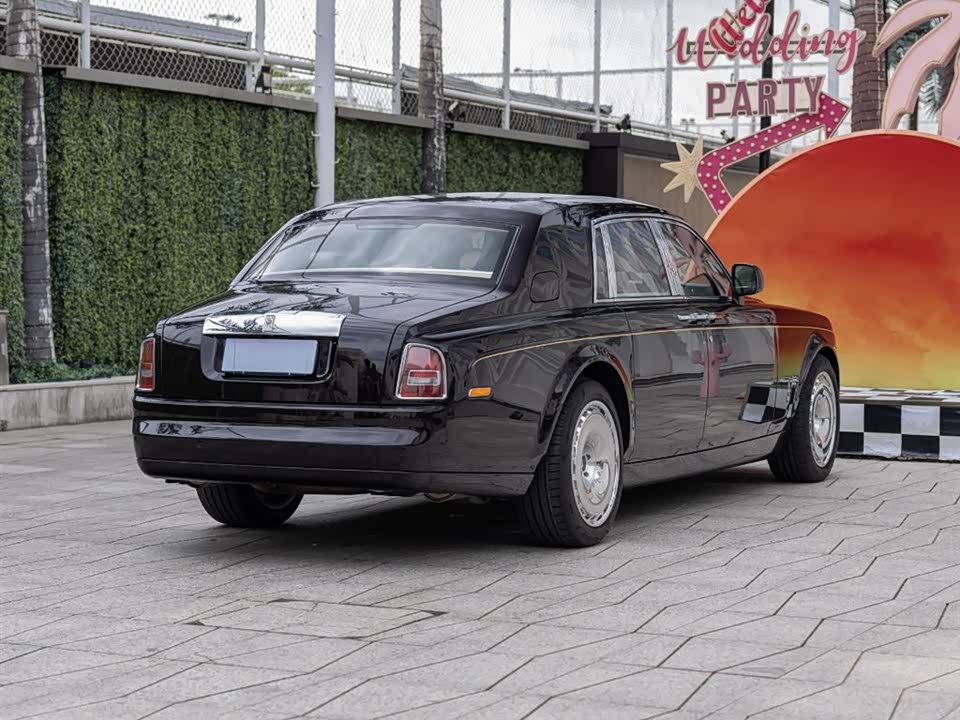 Rolls-Royce Phantom