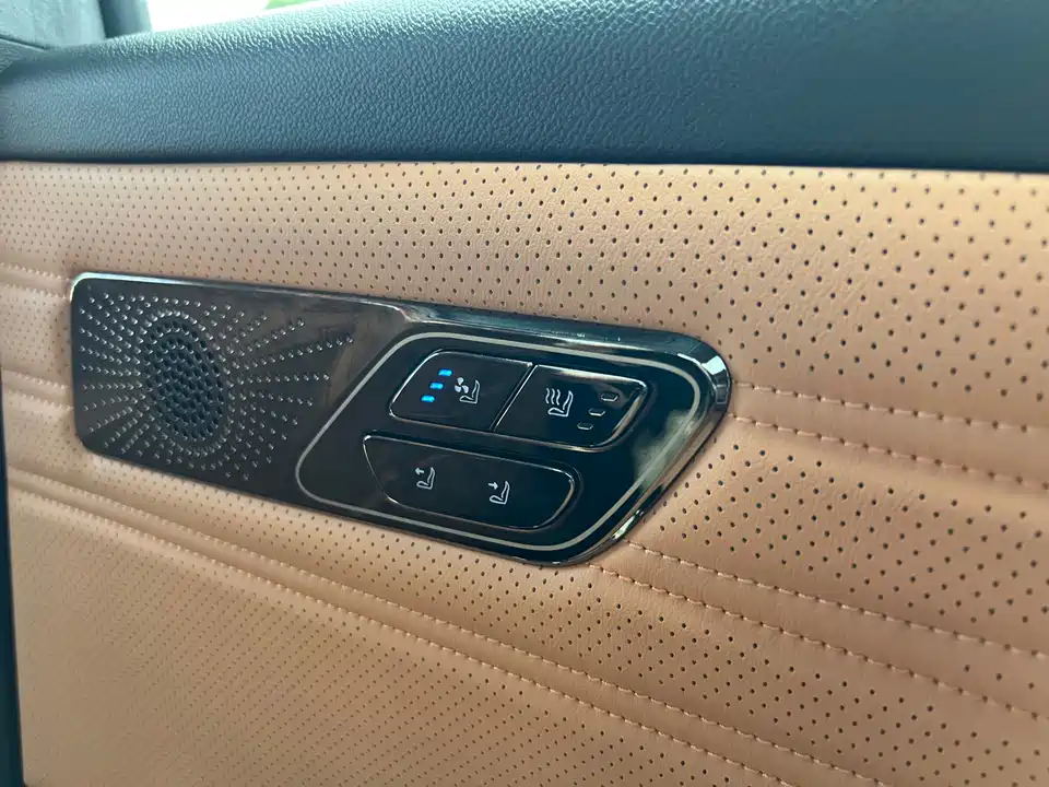 Geely Galaxy Galaxy Sparkle 8