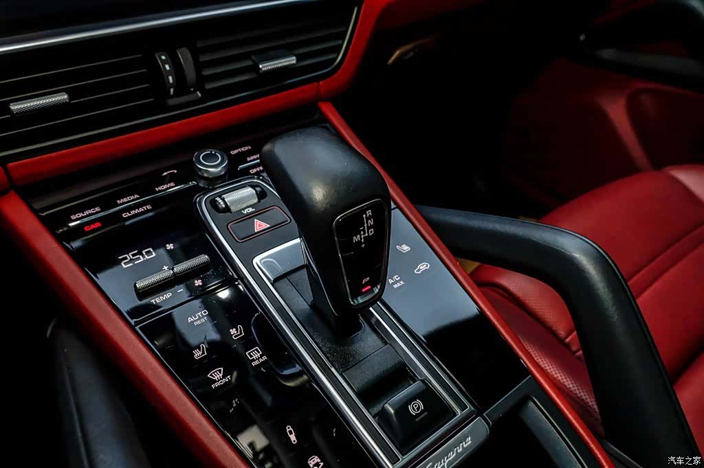 Porsche Cayenne, 2020 19
