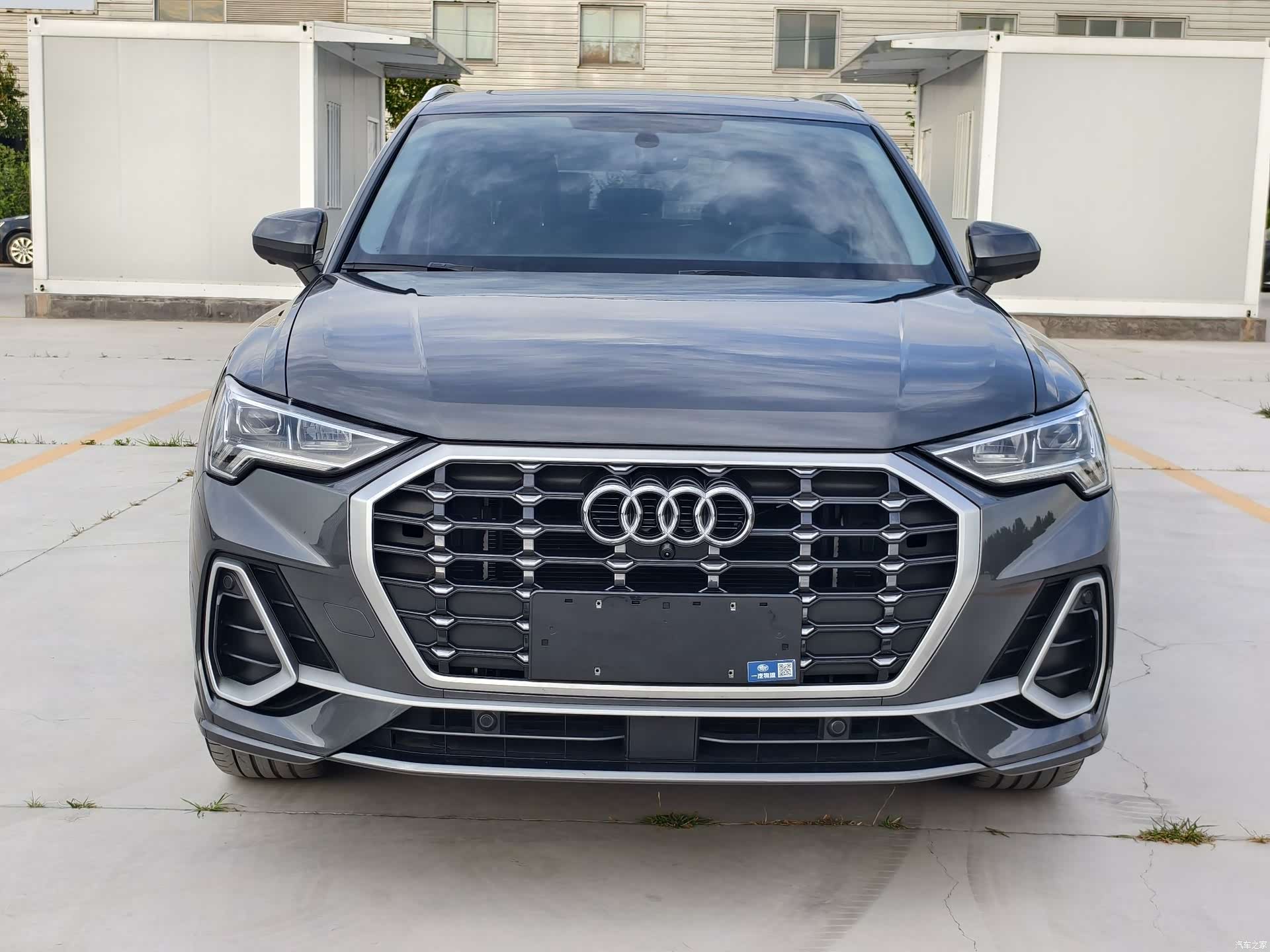 Audi Q3, 2022 2