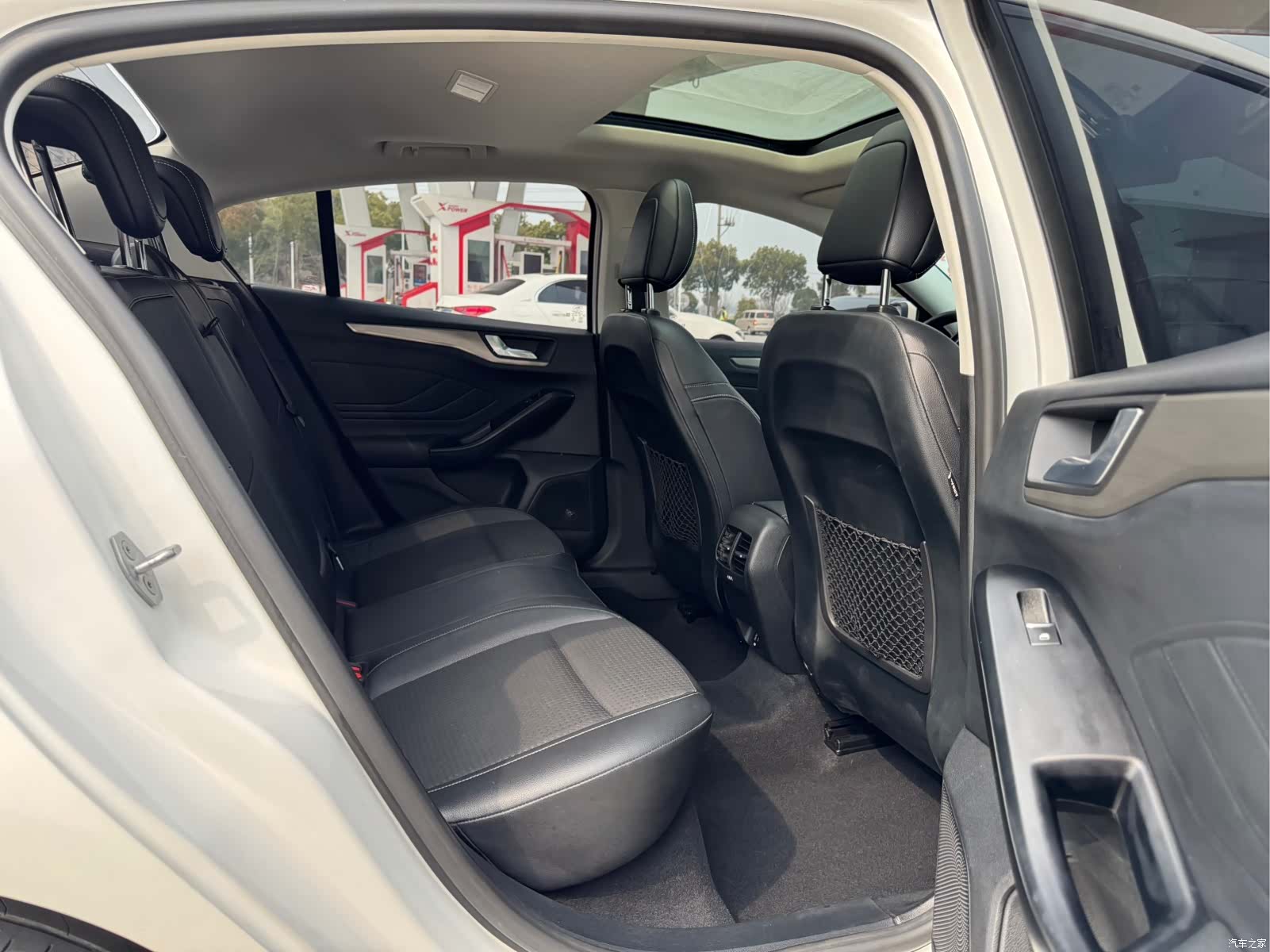 Ford Focus, 2020 9