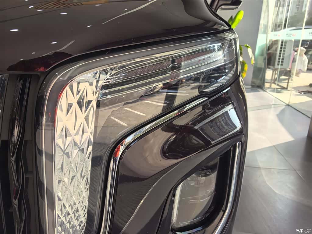 Hongqi HQ9, 2024 7