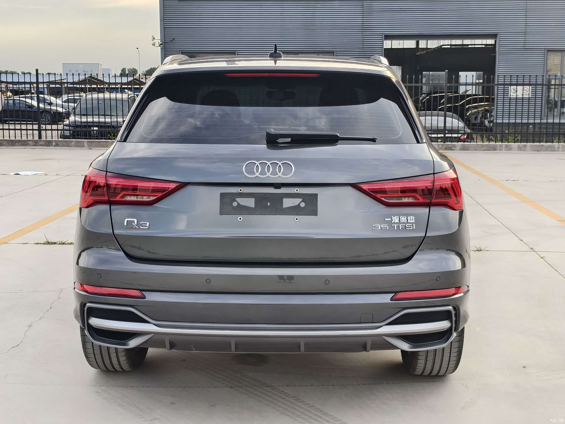 Audi Q3, 2022 6